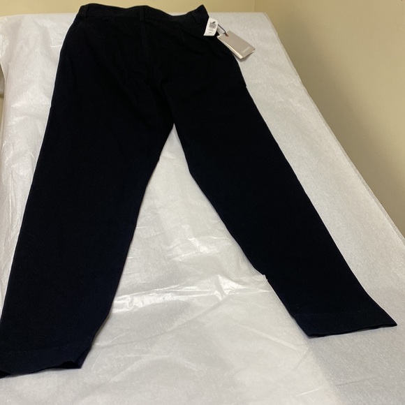 NWT: Black community aritizia pants - Picture 2 of 9